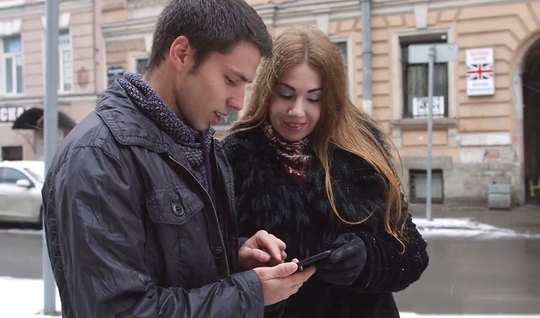 Привел подругу на питерскую квартиру и получил удовольствие от секса