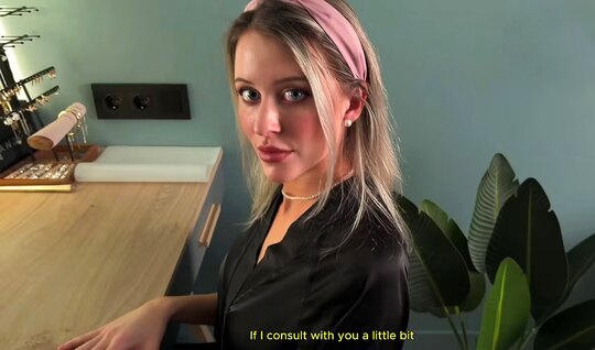 Мачеха не оценила первый секс, но подарила первую любовь!